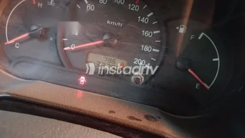 هيونداي فيرنا 2006 فضي مستعملة للبيع - 10