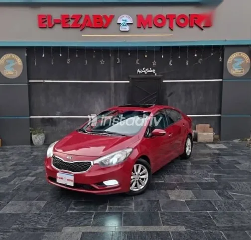 كيا سيراتو 2016 أحمر مستعملة للبيع - 2