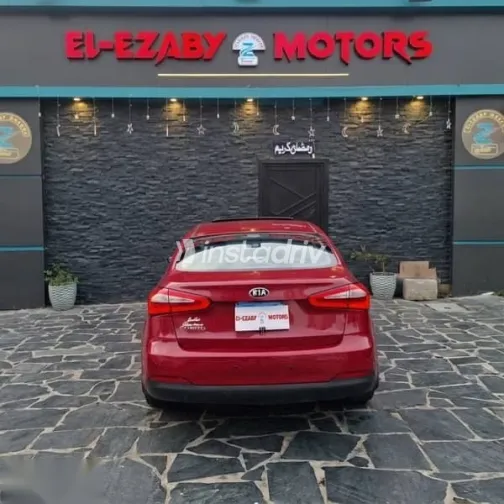 كيا سيراتو 2016 أحمر مستعملة للبيع - 3