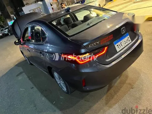 Honda City 2021 Silver Used for Sale - 4