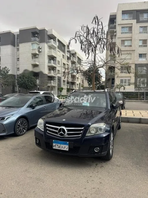 مرسيدس SLK 300 2010 أسود مستعملة للبيع - 2