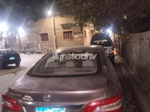 نيسان سنترا 2018 أبيض مستعملة للبيع - 3