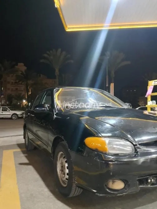 هيونداي اكسنت 2004 أسود مستعملة للبيع - 3