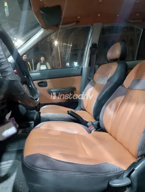 هيونداي اكسنت 2004 أسود مستعملة للبيع - 5