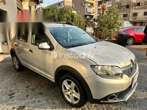 رينو سانديرو 2017 فضي مستعملة للبيع - 3