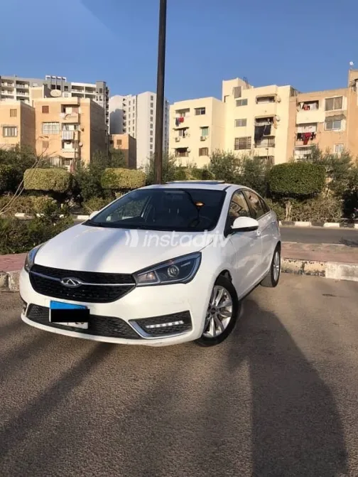 شيرى اريزو 3 2020 أبيض مستعملة للبيع - 2