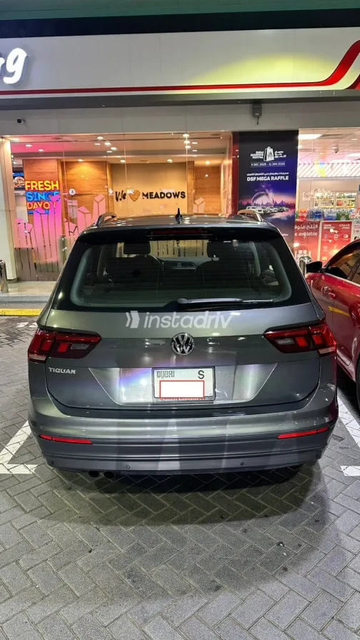 فولكس فاغن تيجون 2020 أبيض مستعملة للبيع - 2