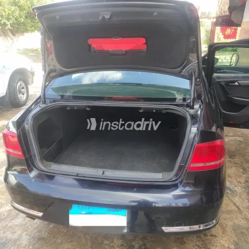 Volkswagen Passat 2012 Black Used for Sale - 5