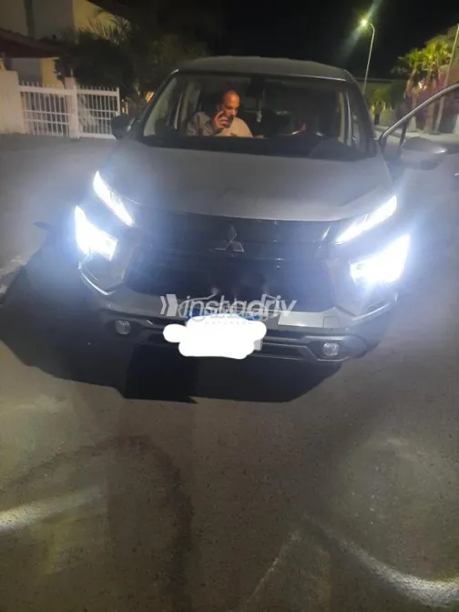 Mitsubishi Xpander 2024 White Used for Sale - 1