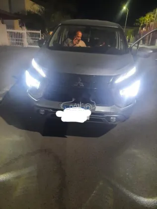 Mitsubishi Xpander 2024 White Used for Sale