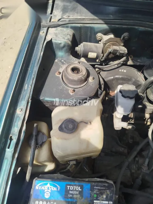 هيونداي اكسنت 1996 أخضر مستعملة للبيع - 8