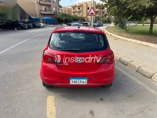 اوبل كورسا 2017 أحمر مستعملة للبيع - 1