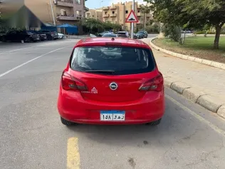 اوبل كورسا 2017 أحمر مستعملة للبيع