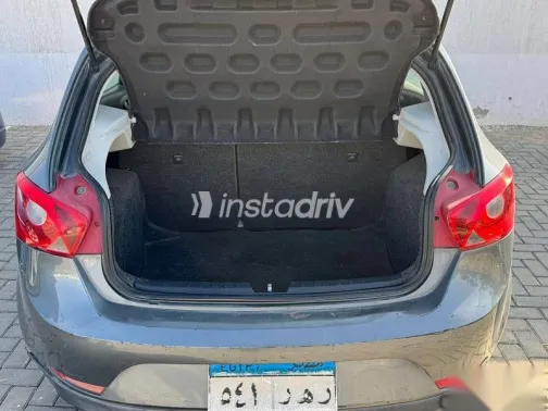 Seat Ibiza 2012 Gray Used for Sale - 5