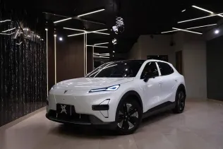 ديبال اس 05 2025 أبيض جديدة للبيع