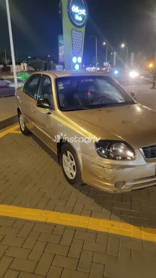 Hyundai Verna 2007 Gold Used for Sale - 4