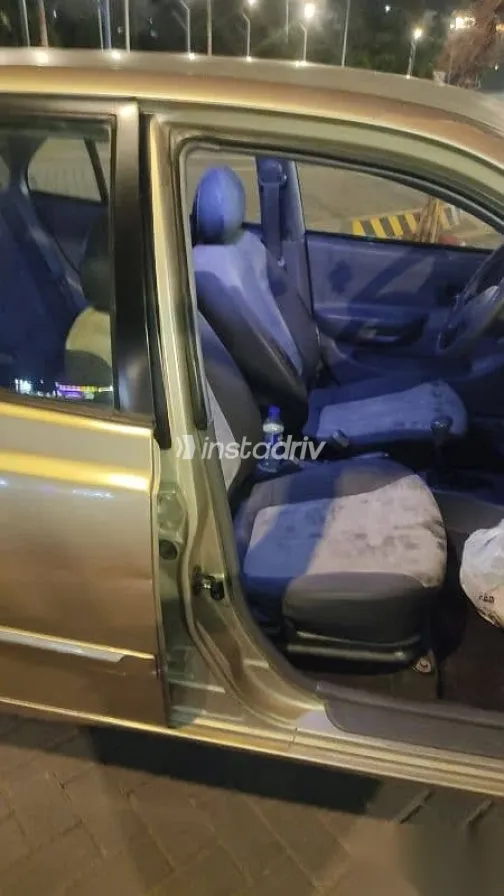 Hyundai Verna 2007 Gold Used for Sale - 6