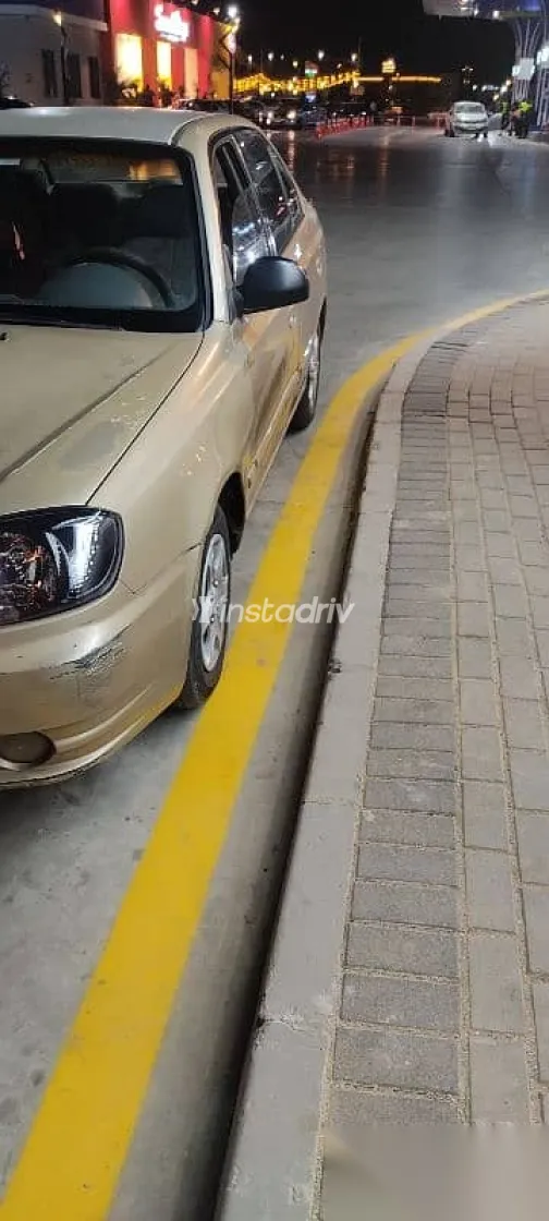 Hyundai Verna 2007 Gold Used for Sale - 10