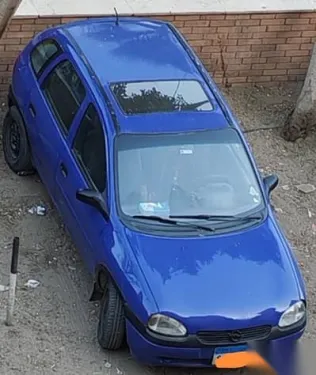 اوبل كورسا 1994 أزرق غامق مستعملة للبيع