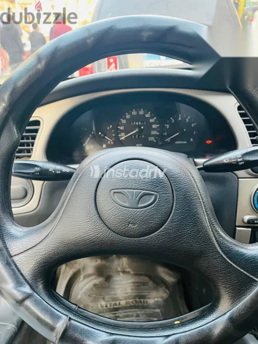 دايو لانوس 2005 أبيض مستعملة للبيع - 4