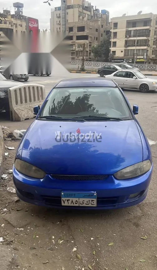 ميتسوبيشي كولت 2003 أزرق غامق مستعملة للبيع - 3