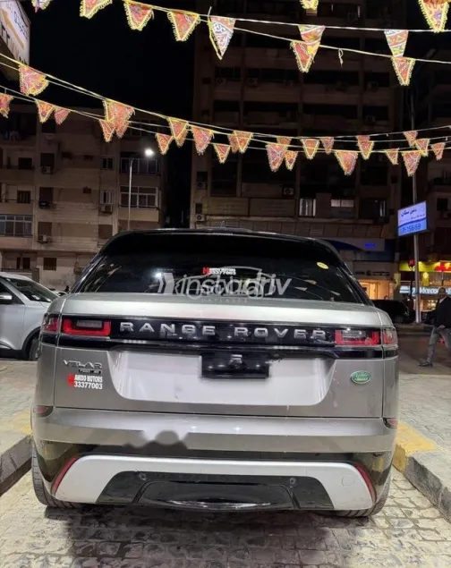 Land Rover Velar 2020 White Used for Sale - 2