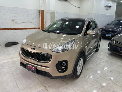 Kia Sportage 2017 White Used for Sale - 1