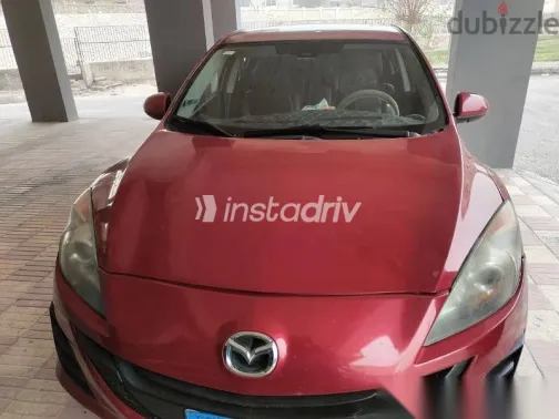 مازدا 3 2011 أحمر مستعملة للبيع - 8
