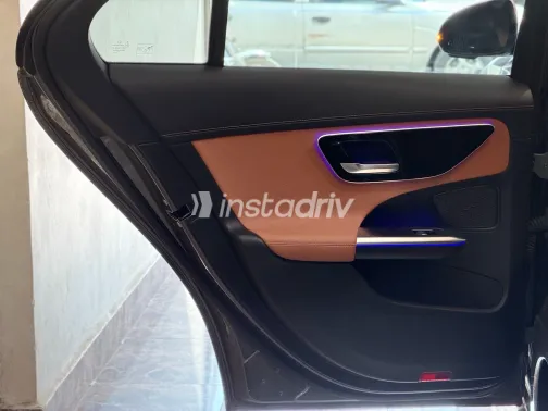 مرسيدس C 200 2023 أبيض مستعملة للبيع - 2