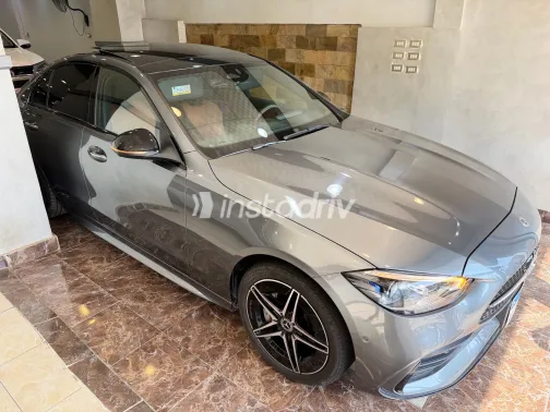 مرسيدس C 200 2023 أبيض مستعملة للبيع - 3