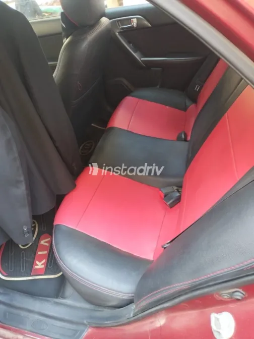 كيا سيراتو 2011 أبيض مستعملة للبيع - 1