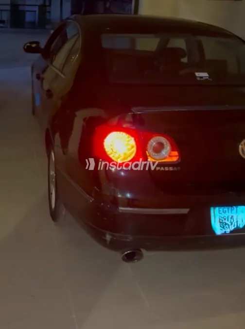 فولكس فاغن باسات 2011 أبيض مستعملة للبيع - 7