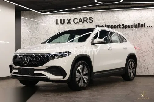 مرسيدس EQA 2025 أبيض جديدة للبيع - 1