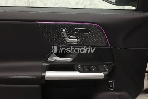 مرسيدس EQA 2025 أبيض جديدة للبيع - 4