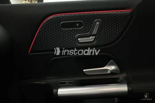 مرسيدس EQA 2025 أبيض جديدة للبيع - 9