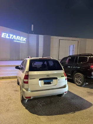 Hyundai Matrix 2010 Silver Used for Sale