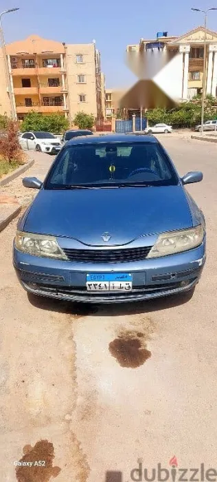 رينو لاجونا 2004 أزرق غامق مستعملة للبيع