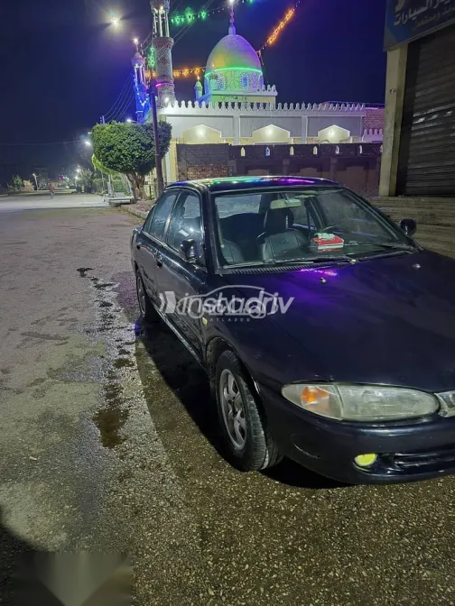 بروتون ويرا 2000 أزرق غامق مستعملة للبيع - 1