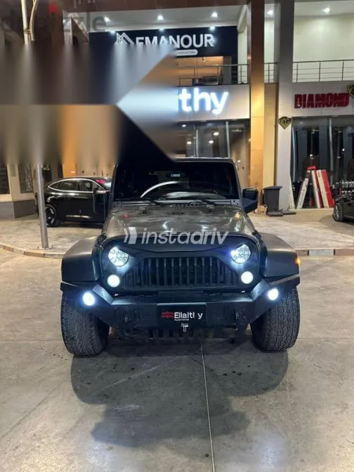 Jeep Wrangler 2012 Gray Used for Sale - 1