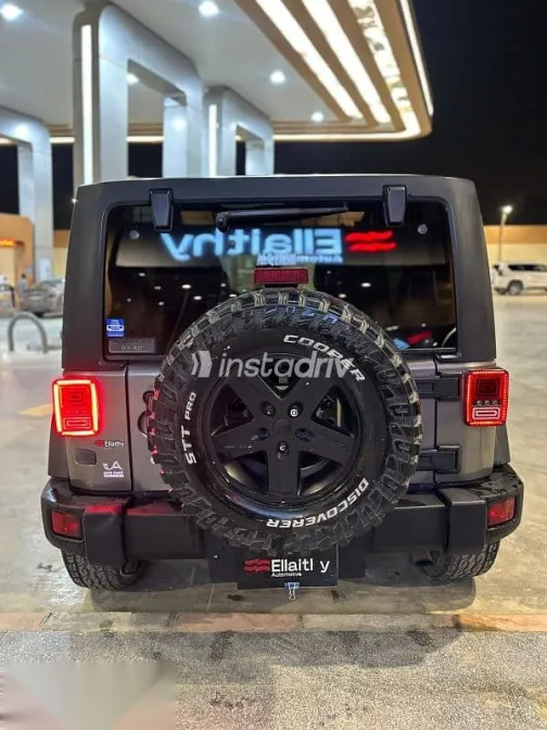 Jeep Wrangler 2012 Gray Used for Sale - 4