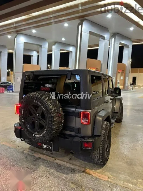 Jeep Wrangler 2012 Gray Used for Sale - 6