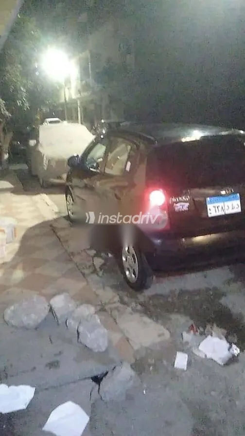 كيا بيكانتو 2010 أسود مستعملة للبيع - 8