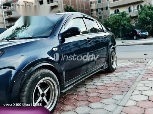 شيرى انفى 2018 أزرق غامق مستعملة للبيع - 3