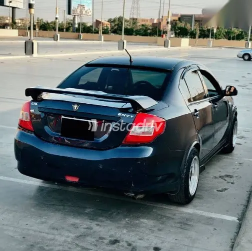 شيرى انفى 2018 أزرق غامق مستعملة للبيع - 6