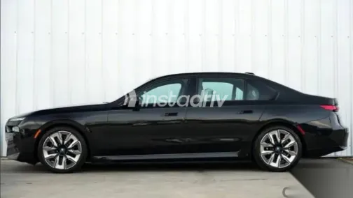 BMW I7 2023 Black Used for Sale - 2