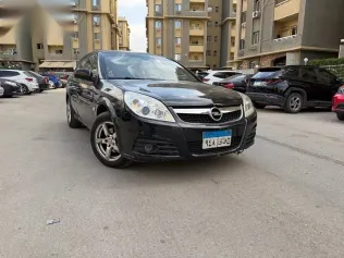 اوبل فيكترا 2008 أسود مستعملة للبيع