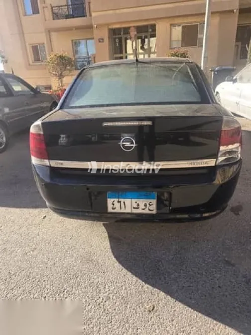 Opel Vectra 2008 Black Used for Sale - 1
