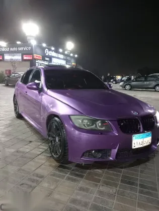 بي ام دبليو 320 2007 أسود مستعملة للبيع