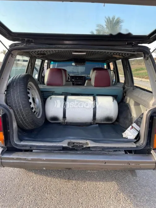 Jeep Cherokee 1996 Black Used for Sale - 4