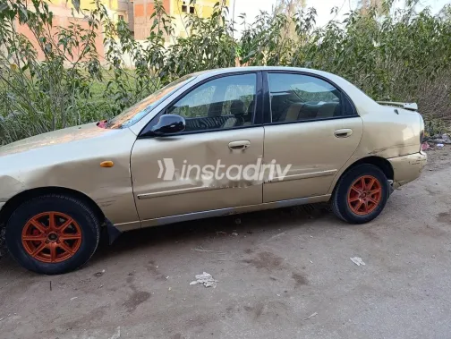 Daewoo Lanos 2 2001 Gold Used for Sale - 1